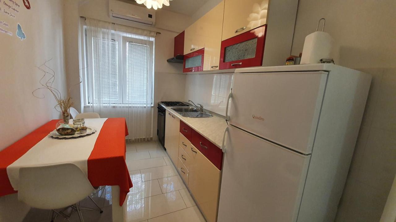 Apartments Jadranka Novalja Ngoại thất bức ảnh